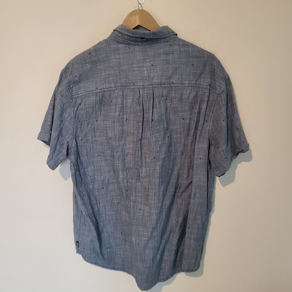 Prana Shoet Sleece Button Down Blue Woven Cotton Chambray Shirt Size Large - Picture 4 of 6